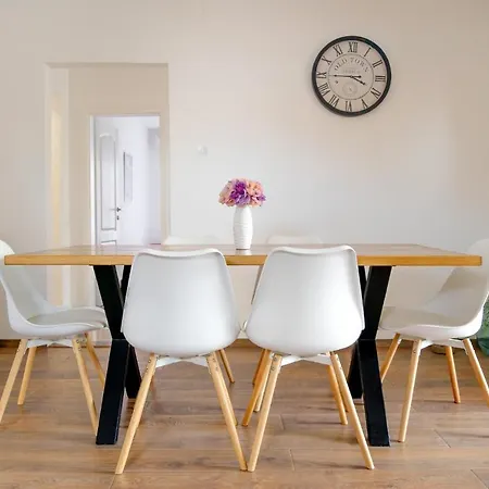 Family Vitlic * Makarska